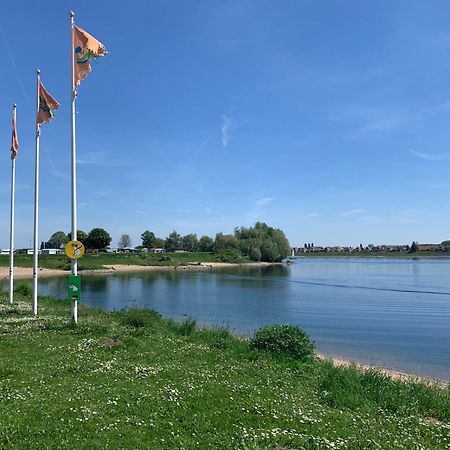 Tiny Haus Auszeit Am See Lathum Ngoại thất bức ảnh