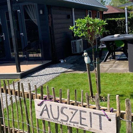 Tiny Haus Auszeit Am See Lathum Ngoại thất bức ảnh